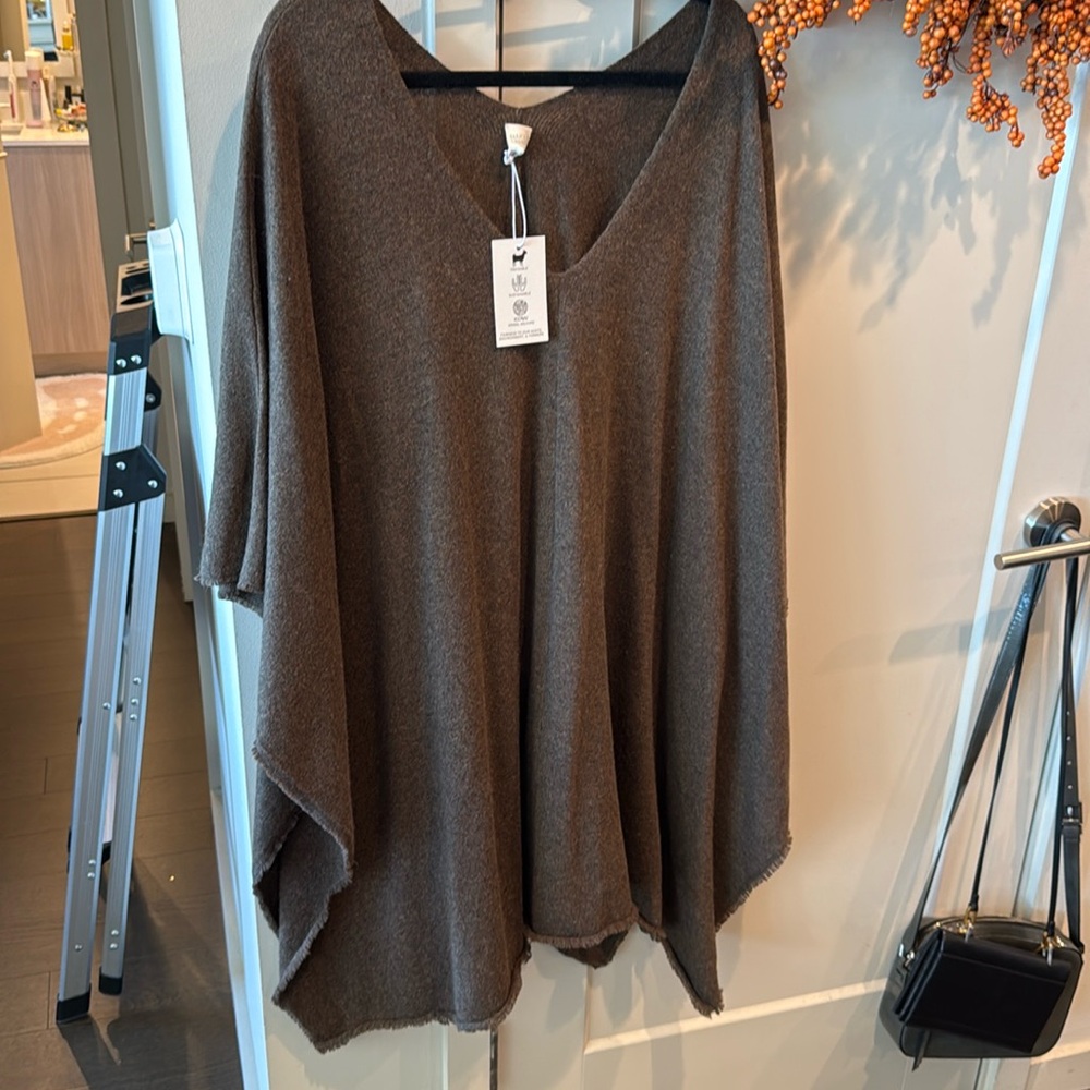 NakedCashmere Brown Poncho